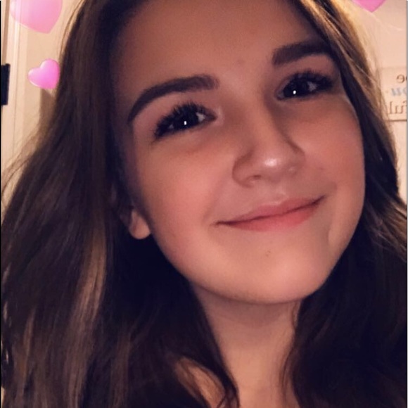 Meet your Posher, Maci - Picture 1 of 1